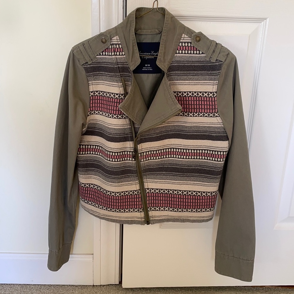 Never been worn, American Eagle Outfitters jacket. Size M.